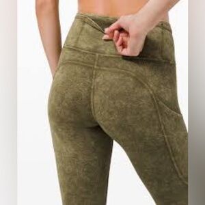 Lululemon Fast and Free High-Rise Tight 25" 5 Pocket size 6